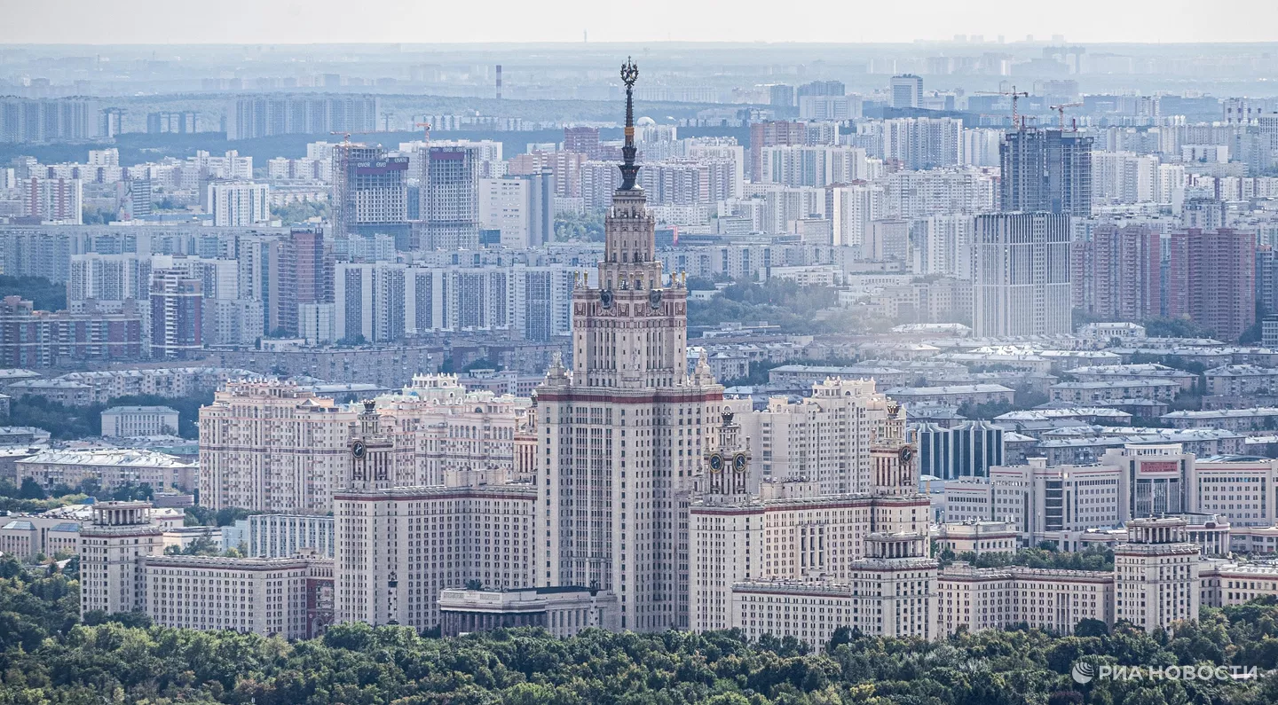 Конкурс на факультет искусственного интеллекта МГУ составил 127 человек на место - 1